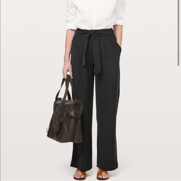 lululemon athletica Pants - Lululemon Noir Pant Black Womens Size 12